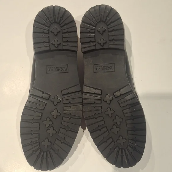 Rachel Zoe Black Faux Leather Lug Soled Loafers with Gold Accent Size 8 - Picture 10 of 10